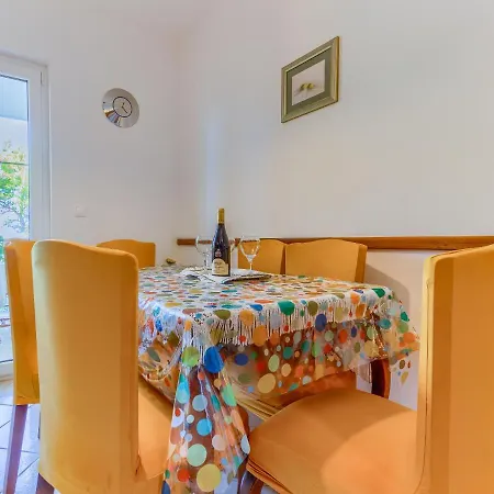 Apartment By The Sea Slatine, Ciovo - 14871 *